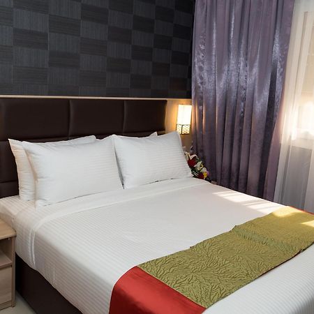 Florida Square Hotel Dubái Habitación foto