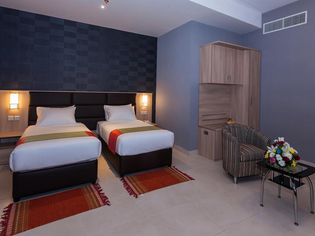 Florida Square Hotel Dubái Habitación foto